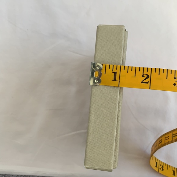 Burberry mini gift box - Picture 6 of 6